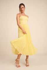 Perfectly Stunning Yellow Jacquard Strapless Midi Dress