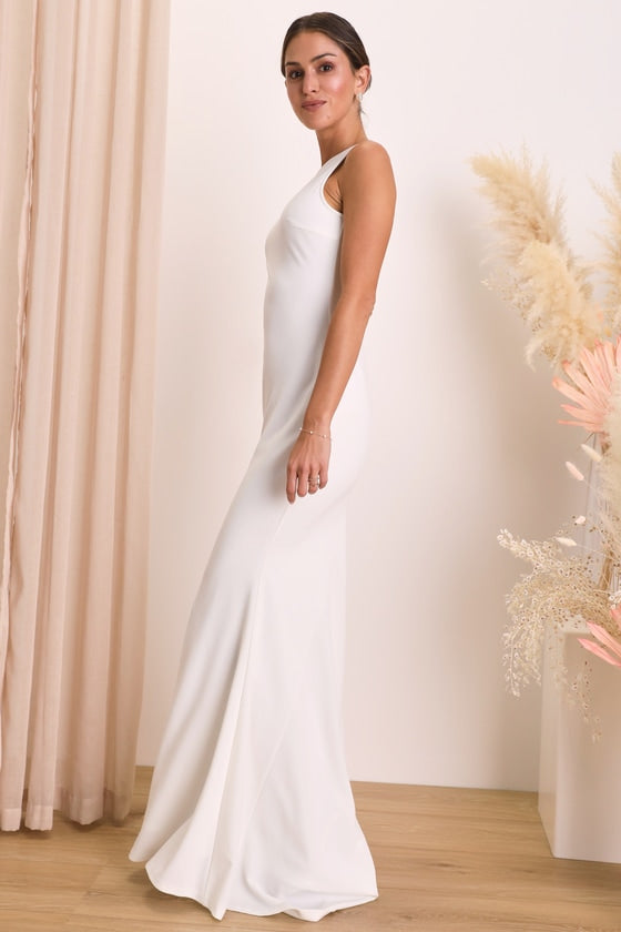 Va Va Voom White Backless Sleeveless Mermaid Maxi Dress