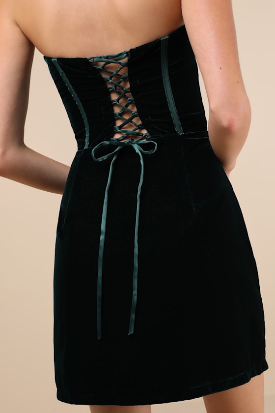 Poised Favorite Emerald Velvet Bustier Strapless Mini Dress