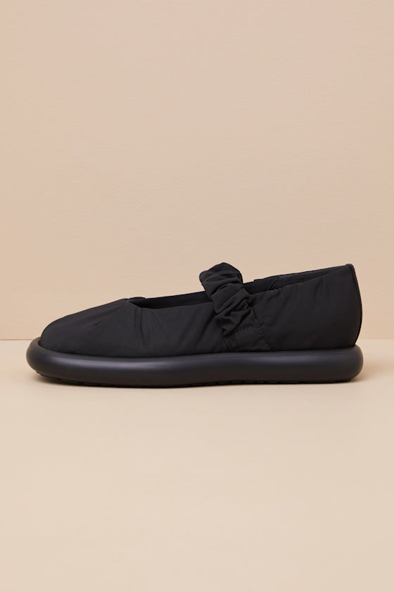 Onda Black Pleated Ballet Flats