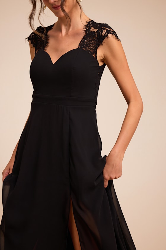 Momentous Moments Black Lace Backless Maxi Dress