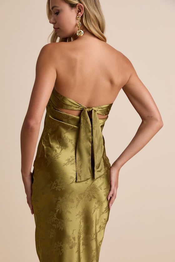 Impressive Favorite Olive Jacquard Strapless Midi Dress