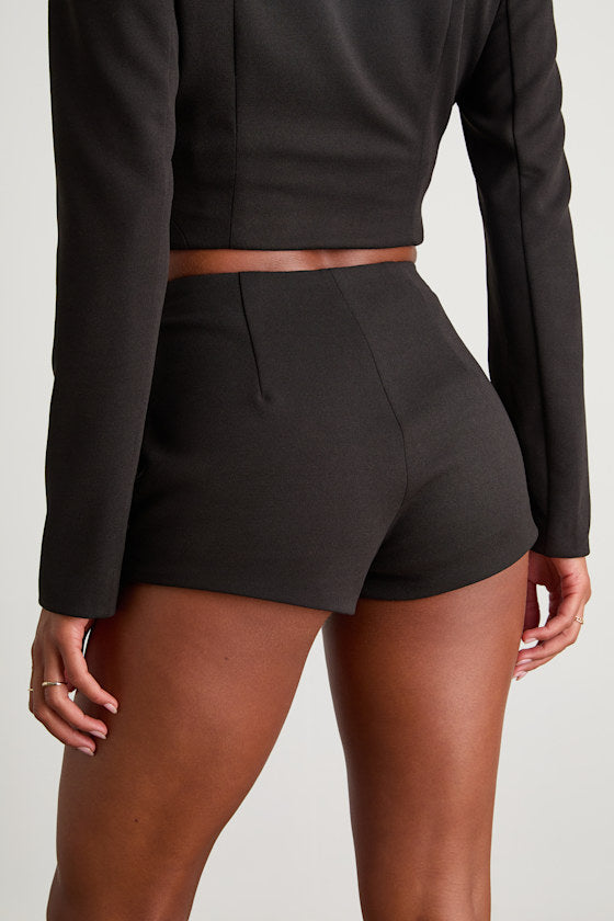 Lynn Black High-Waisted Micro Shorts