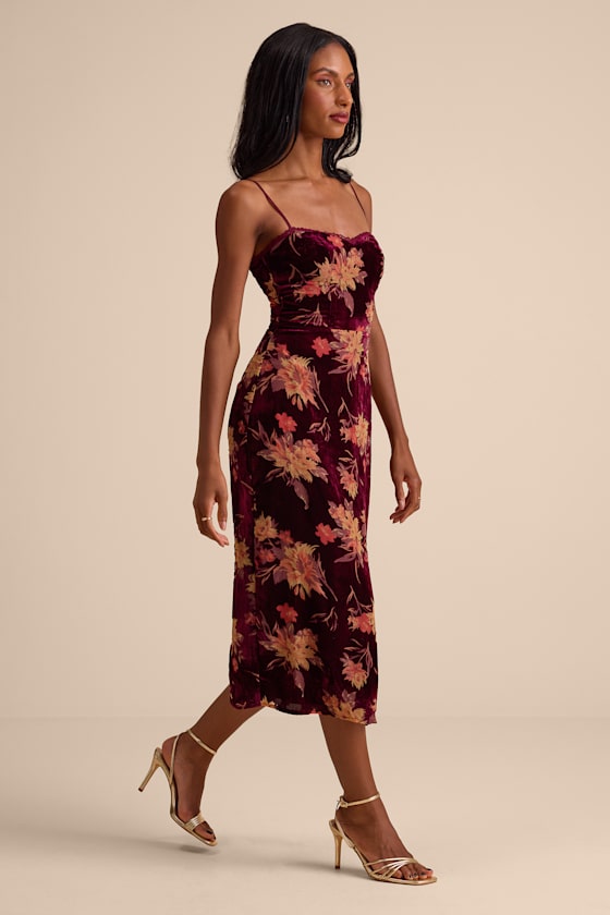 Erisa Burgundy Velvet Floral Burnout Midi Dress