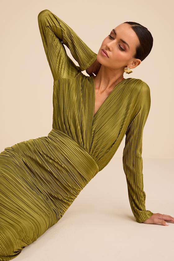 Seren Olive Green Plisse Surplice Maxi Dress